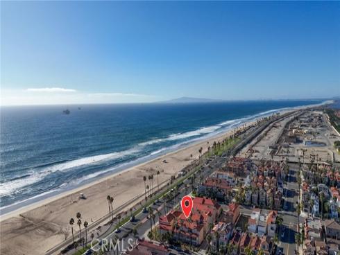 2000  Pacific Coast  103  Highway, Huntington Beach, CA