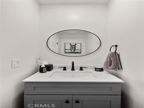 19172  Holly  D  Lane, Huntington Beach, CA