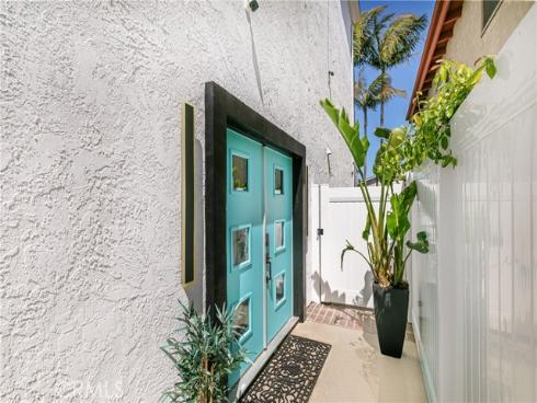 4651  Los Patos   Avenue, Huntington Beach, CA