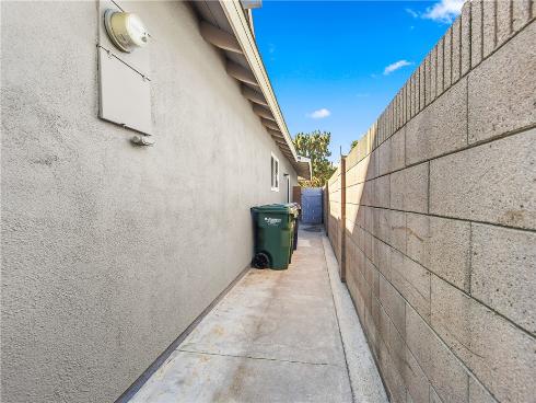 6171  Gumm  , Huntington Beach, CA