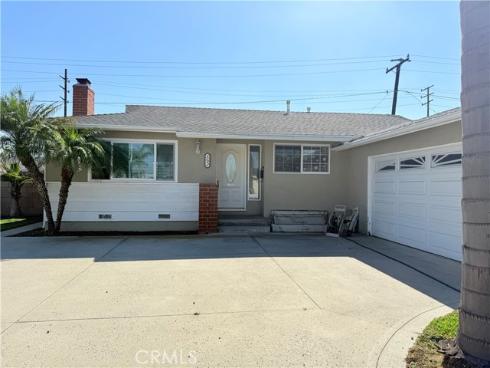 5192  Skylark  , Huntington Beach, CA