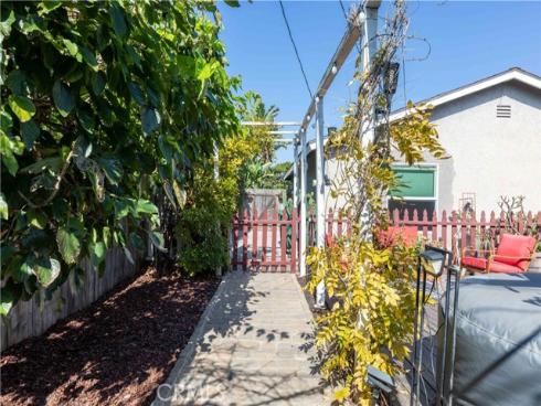 8242  Grant   Drive, Huntington Beach, CA