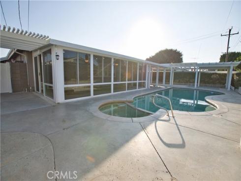 6091  Dundee   Drive, Huntington Beach, CA