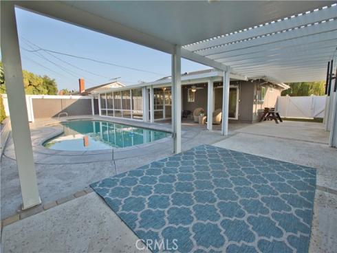6091  Dundee   Drive, Huntington Beach, CA