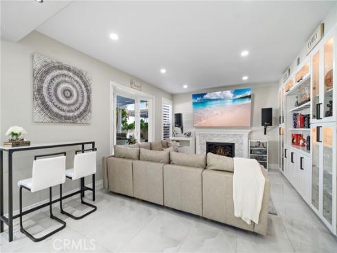 7135  Ashley   Drive, Huntington Beach, CA