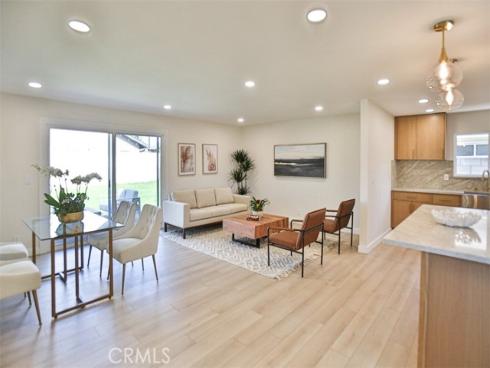 6401  Royal Oak  , Huntington Beach, CA