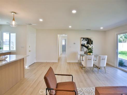 6401  Royal Oak  , Huntington Beach, CA