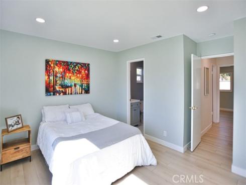 6401  Royal Oak  , Huntington Beach, CA