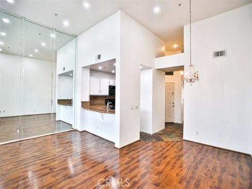 1200  Pacific Coast  423 , Huntington Beach, CA