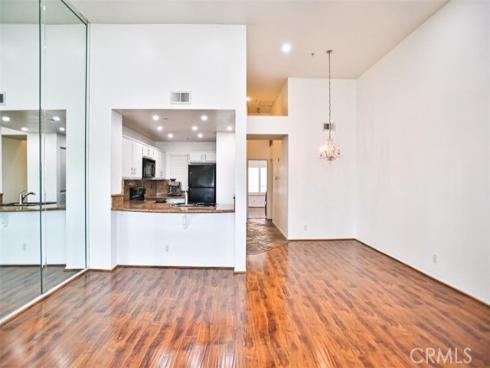 1200  Pacific Coast  423 , Huntington Beach, CA