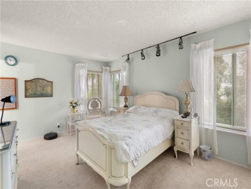 9412  Hingham  , Huntington Beach, CA