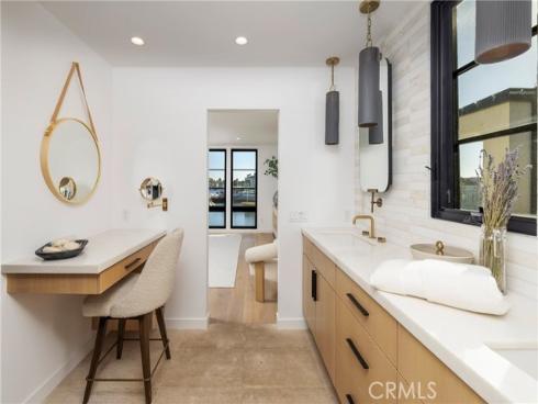 4072  Humboldt  , Huntington Beach, CA