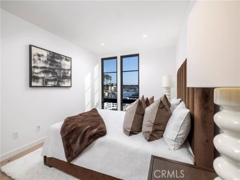 4072  Humboldt  , Huntington Beach, CA