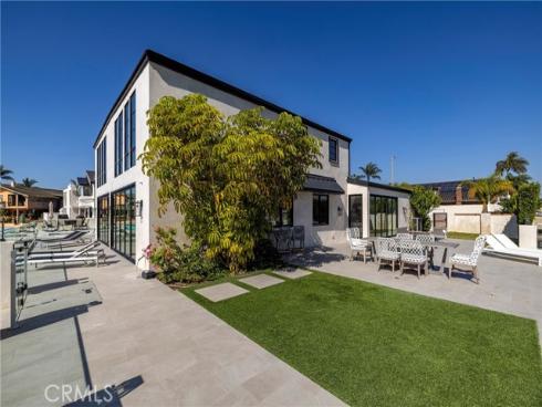 4072  Humboldt  , Huntington Beach, CA