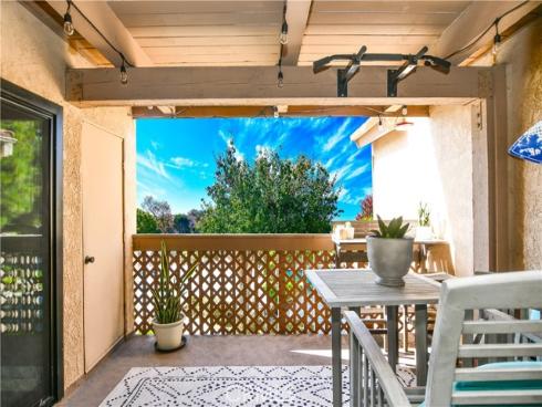 16551 Grunion Lane 204 , Huntington Beach, CA