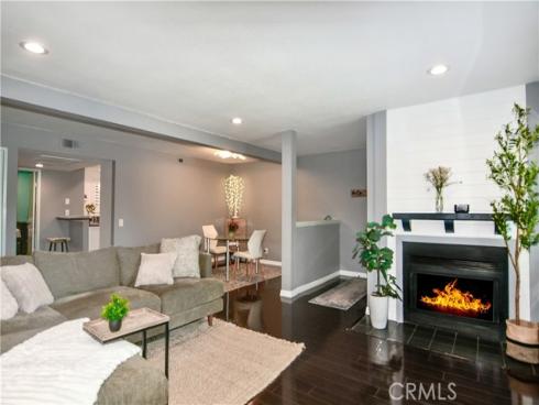 16551 Grunion Lane 204 , Huntington Beach, CA