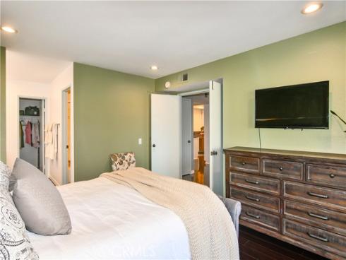 16551 Grunion Lane 204 , Huntington Beach, CA