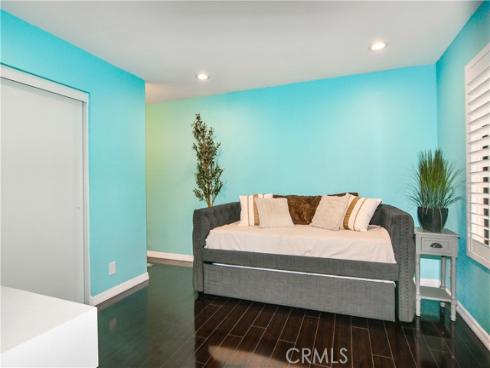 16551 Grunion Lane 204 , Huntington Beach, CA