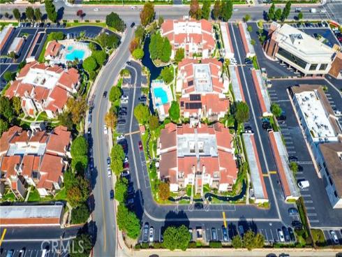 16551 Grunion Lane 204 , Huntington Beach, CA