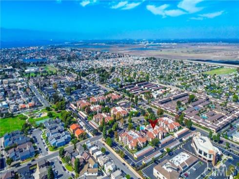 16551  Grunion Lane  204 , Huntington Beach, CA