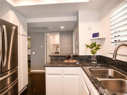 16551 Grunion Lane 204 , Huntington Beach, CA