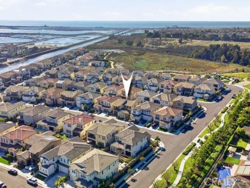 17301  Juniper   Lane, Huntington Beach, CA