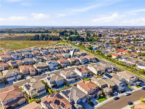 17301  Juniper   Lane, Huntington Beach, CA