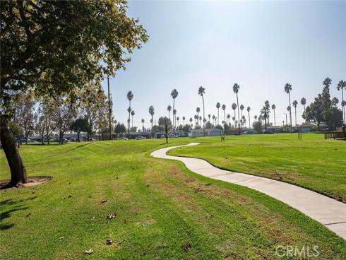 18272  Parkview Lane  101 , Huntington Beach, CA