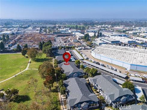 18272  Parkview Lane  101 , Huntington Beach, CA