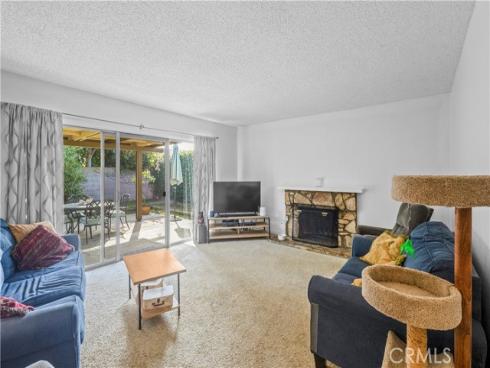 6112  Tyndall  , Huntington Beach, CA