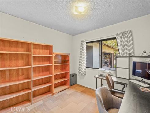 6112  Tyndall  , Huntington Beach, CA