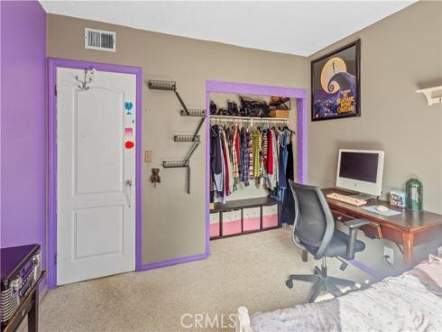 6112  Tyndall  , Huntington Beach, CA