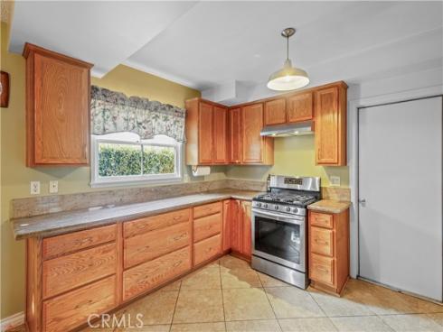 6112  Tyndall  , Huntington Beach, CA