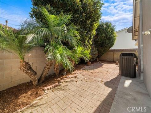 10092  Dana   Drive, Huntington Beach, CA