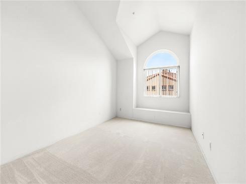 18871  Kithira   Circle, Huntington Beach, CA