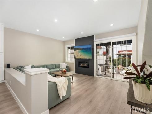 19502  Ranch Lane  112 , Huntington Beach, CA