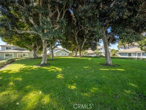 16393  Del Oro  123 , Huntington Beach, CA