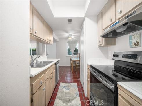 16393  Del Oro  123 , Huntington Beach, CA