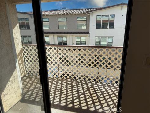 18900  Delaware  352  Street, Huntington Beach, CA