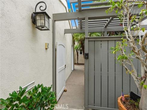 19701  Seacliff   Lane, Huntington Beach, CA