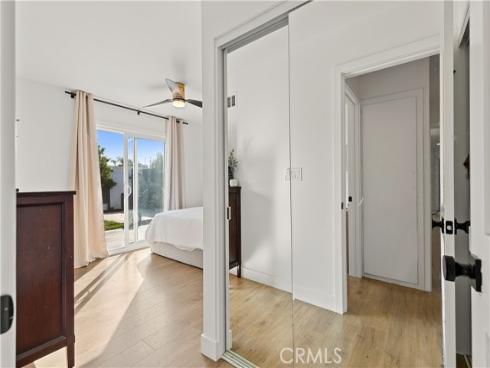 6082  Royalist  , Huntington Beach, CA