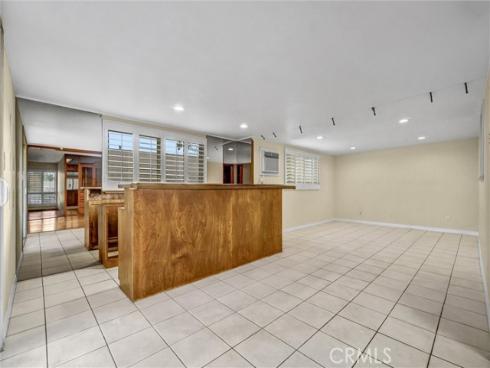 16502  Loire  , Huntington Beach, CA