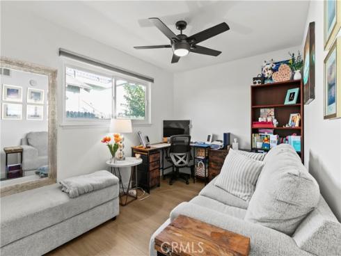 8572  Arnett  , Huntington Beach, CA