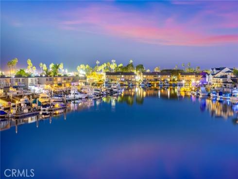 17007  Edgewater  , Huntington Beach, CA