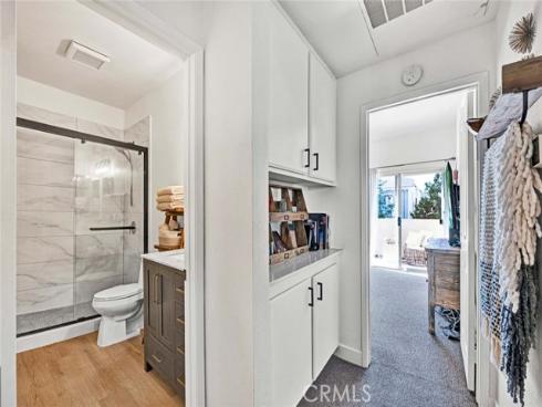 4561  Warner  201 , Huntington Beach, CA