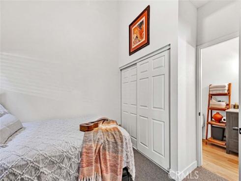 4561  Warner  201 , Huntington Beach, CA