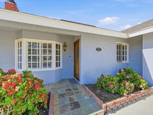 17821  Quintana   Lane, Huntington Beach, CA