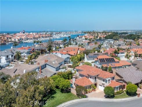 16351  Spartan   Circle, Huntington Beach, CA