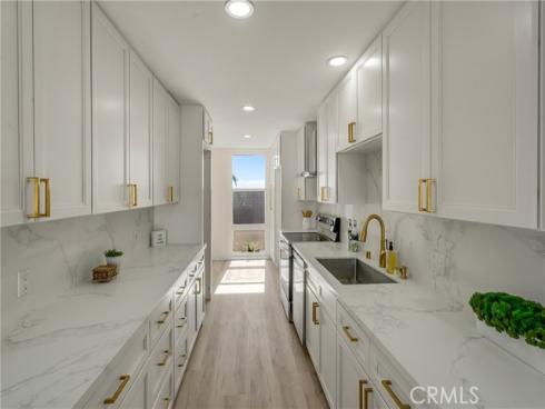 4001  Warner  , Huntington Beach, CA