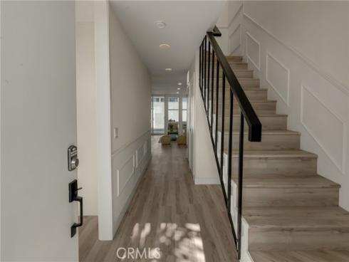 4001  Warner  , Huntington Beach, CA